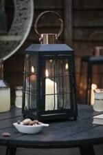 La Hacienda Alderin Lantern Medium (Supplied in Tray Display) - Image 3
