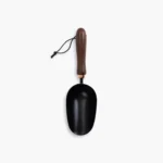 BAREBONES Garden Scoop - Walnut/Black - Image 3